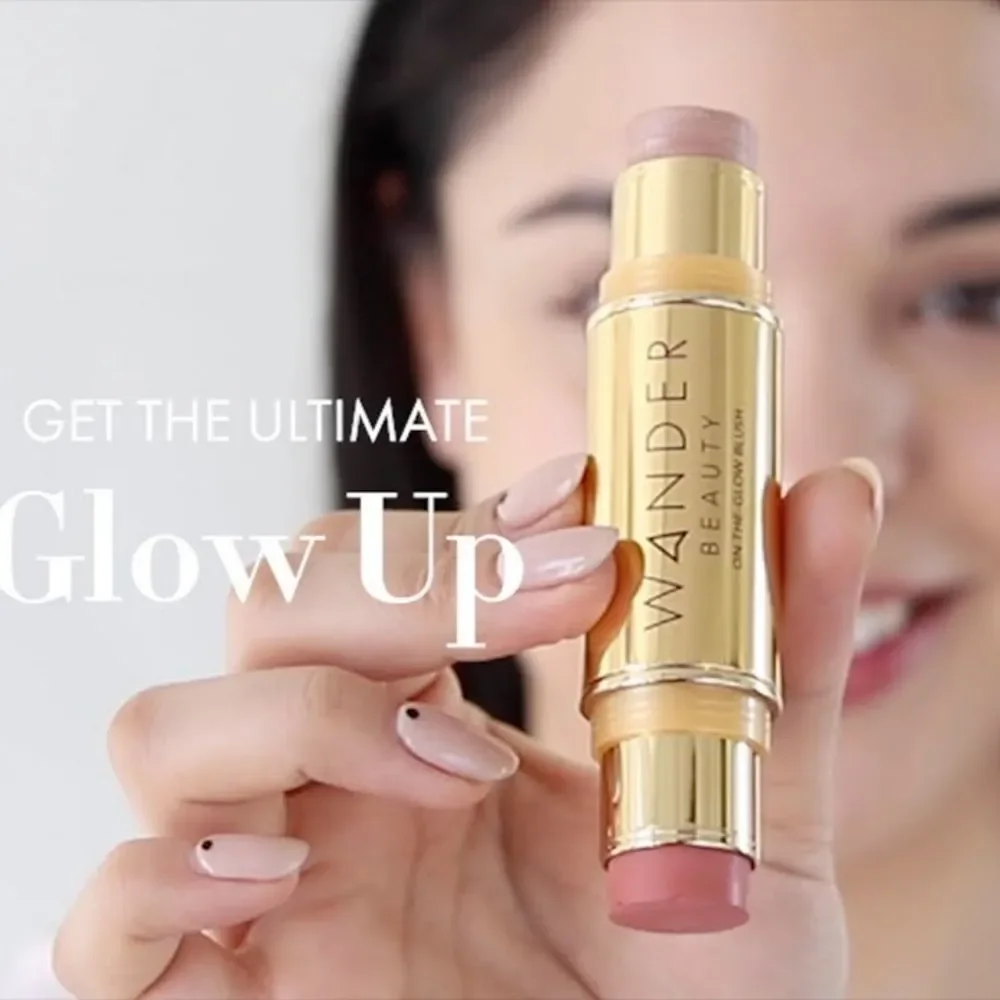 Wander Beauty Cream Blush on the Glow Pink Petal